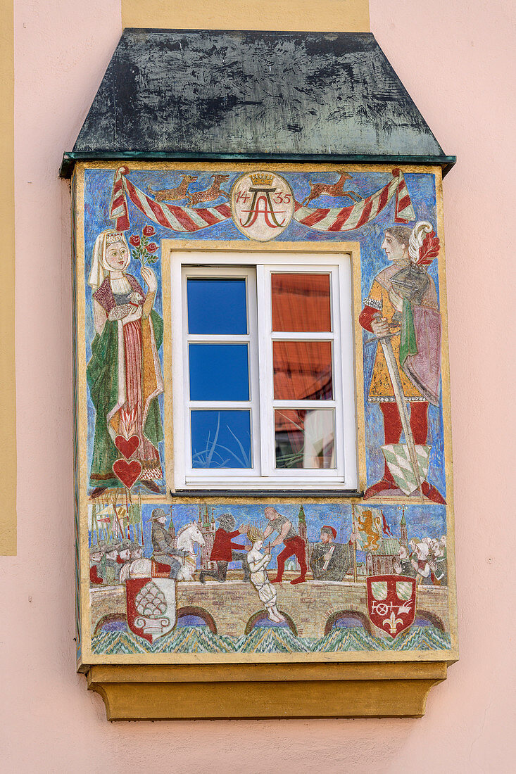 Painted house facade with window, Straubing, Danube Cycle Path, Lower Bavaria, Bavaria, Germany