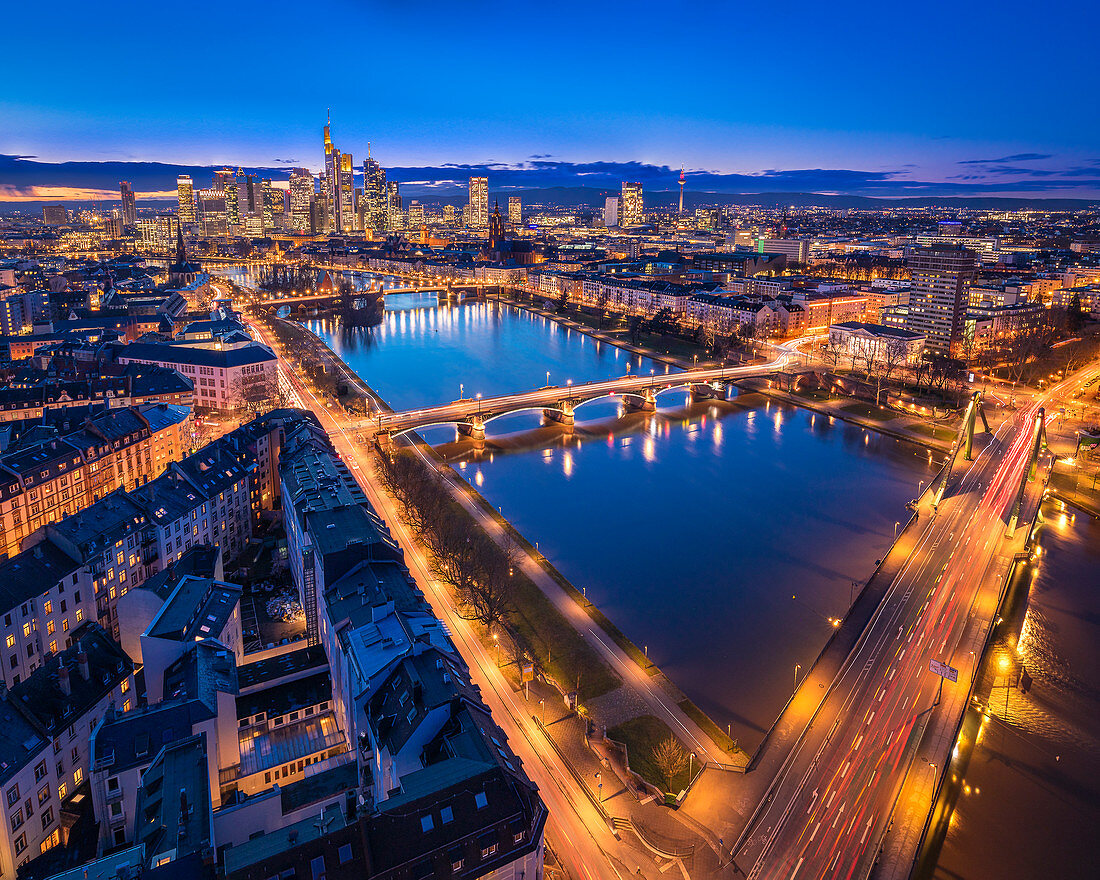 Frankfurt am Main skyline at blue hour, view from Lindner Hotel, Main Plaza, Hesse, Germany