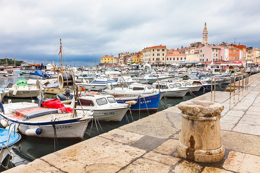 Hafen von Rovinj, Istrien, Kroatien