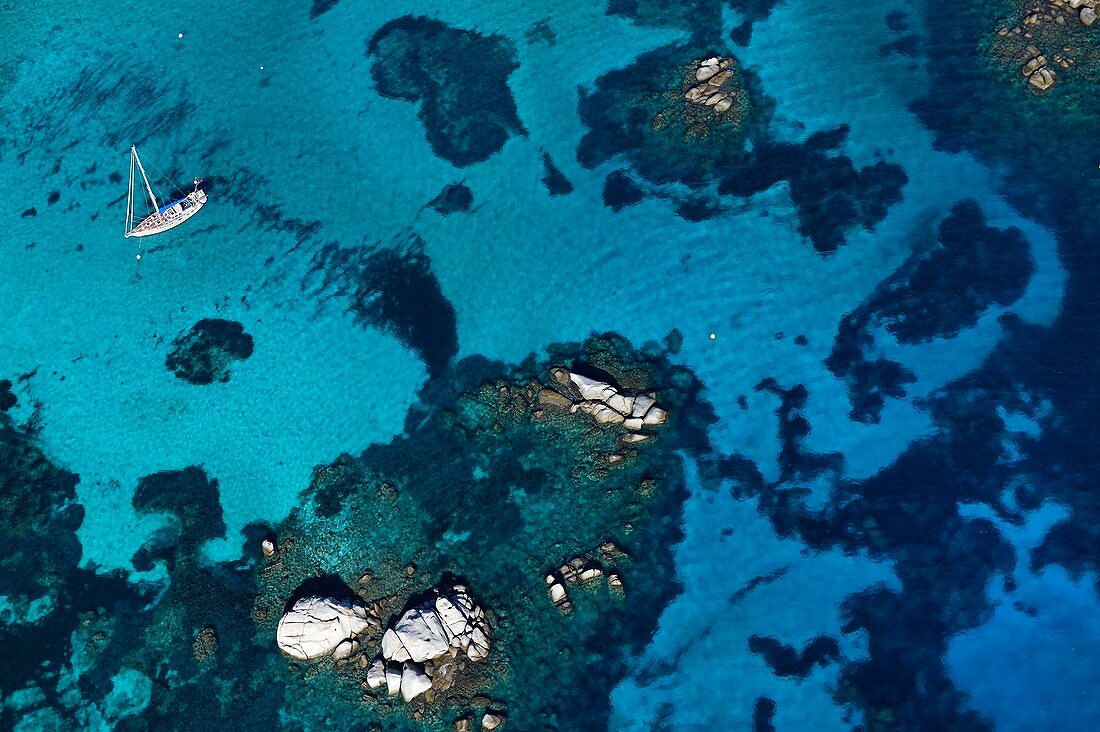 France, Corse du Sud, Bonifacio, Lavezzi Islands Nature Reserve (aerial view)