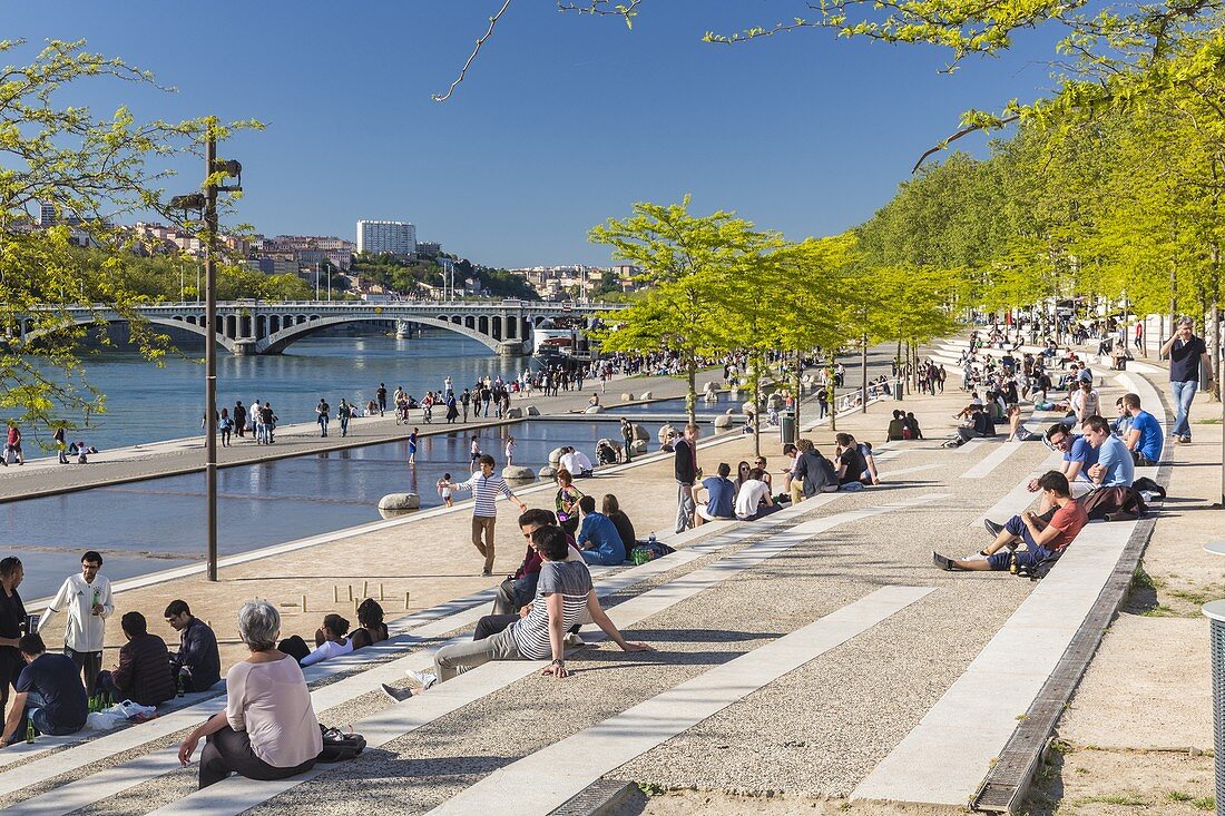 Frankreich, Rhone, Lyon, die Ufer der Rhone, Quai Victor Augagneur, Blick auf die Wilson-Brücke