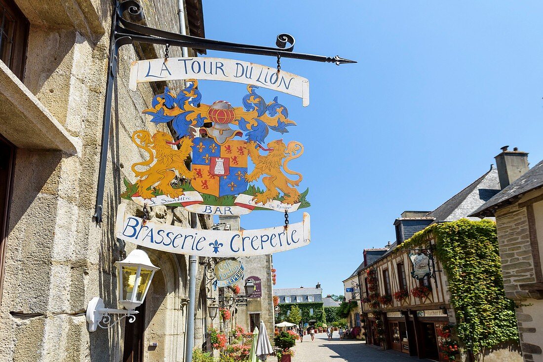 Frankreich, Morbihan, Rochefort en Terre, ausgezeichnet mit der kulturhistorischen Auszeichnug 'Les Plus Beaux Villages de France' (Die schönsten Dörfer Frankreichs), B & B La Tour Du Lion