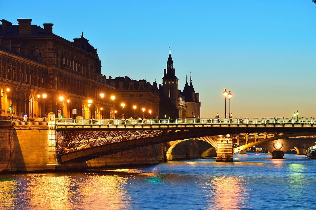 Frankreich, Paris, Stadtgebiet, UNESCO Weltkulturerbe, Ile de la Cite, Pont d'Arcole