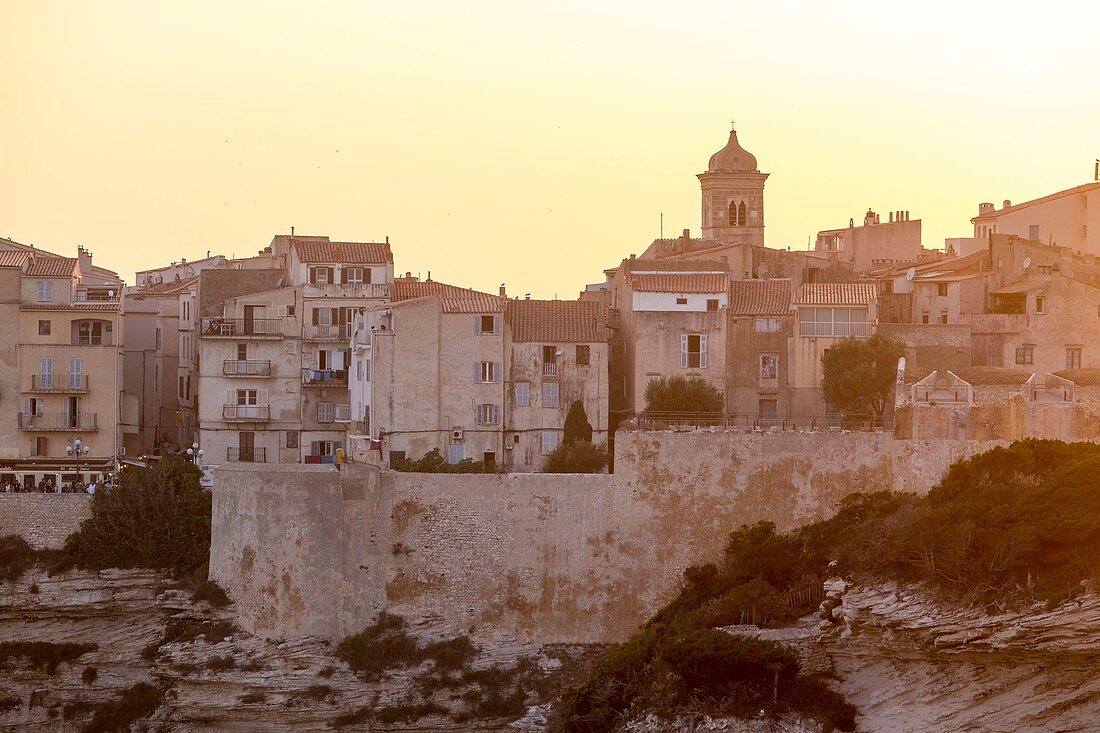 France, Corse du Sud, Bonifacio, the old town or High City perched on cliffs of limestone