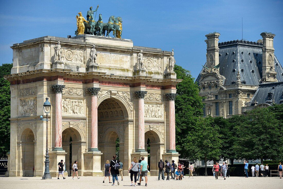 Frankreich, Paris, Arc de Triomphe du Carrousel (Triumphbogen)