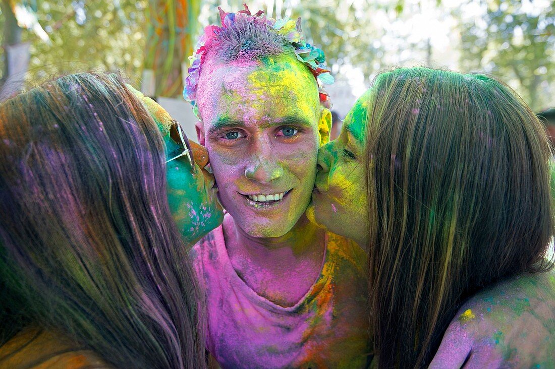 Frankreich, Gard, Beaucaire, Holi Party