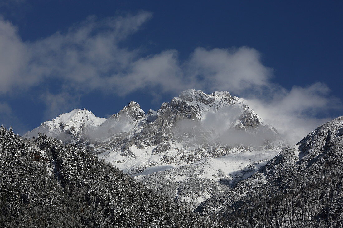 Grünstein, ein Berg der Mieminger Kette, Tirol, Österreich