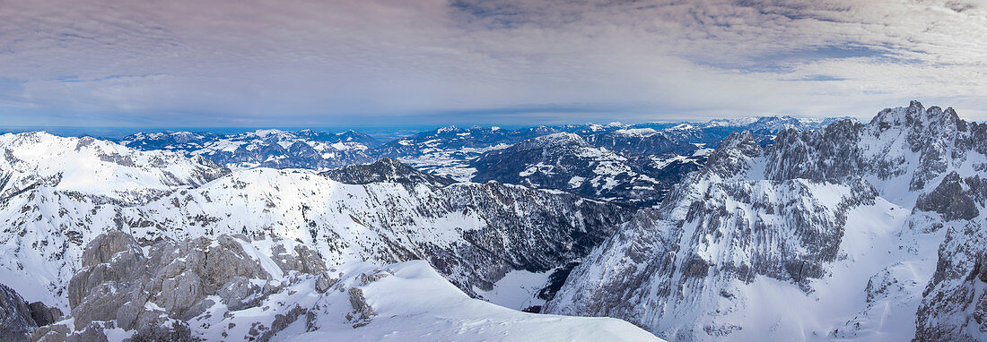 Winter landscape of the mountains in the Wilder Kaiser at Ellmauer Tor, mountain panorama with rock faces of the Kaiser mountains