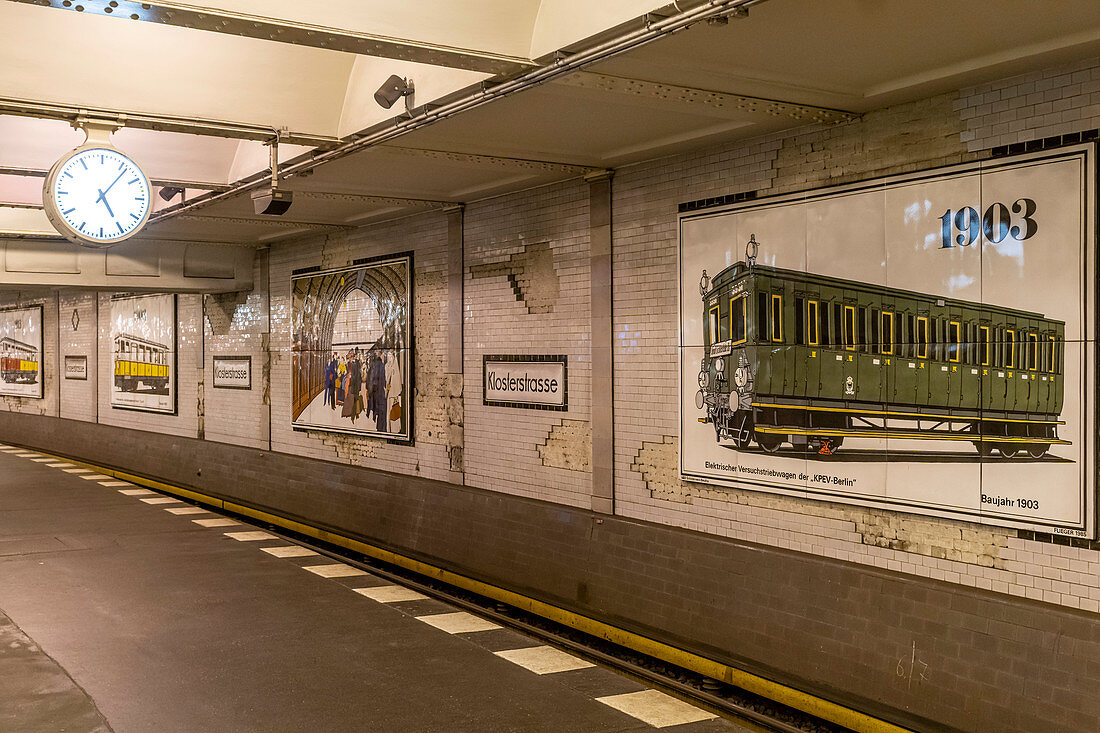 U-Bahn Station Klosterstraße, Berlin Mitte, Deutschland