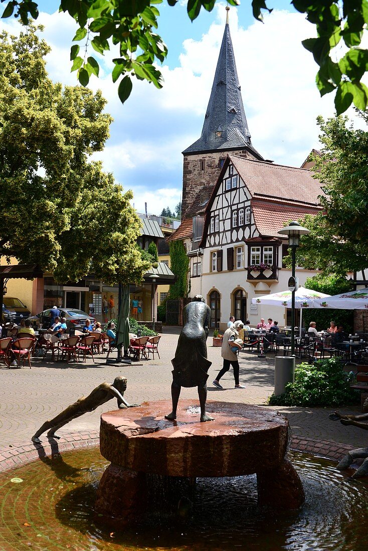Eberbach im Neckar Valley, fountain, church, half-timbered house, Baden-Württemberg, Germany