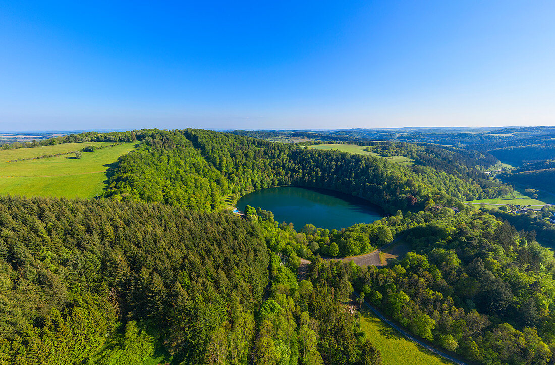 Aerial photograph of the Gemündener Maars near Daun, Eifel, Rhineland-Palatinate, Germany