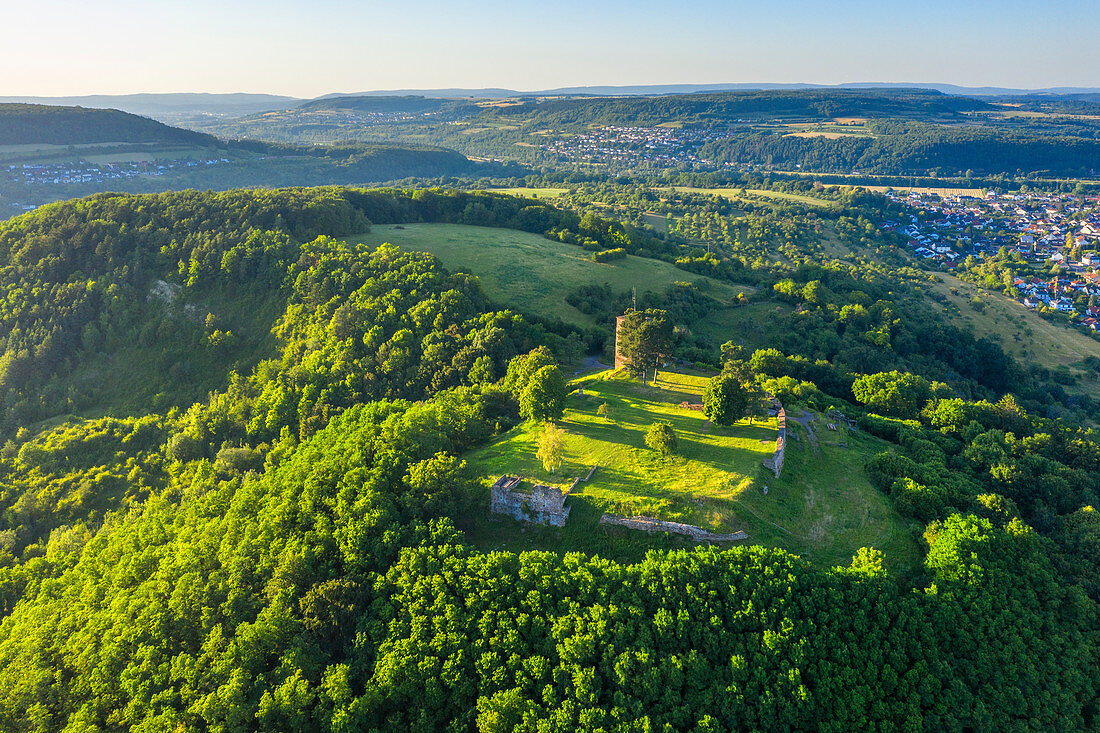 Luftaufnahme der Burg Siersberg, Rehlingen-Siersburg, Saarland, Deutschland