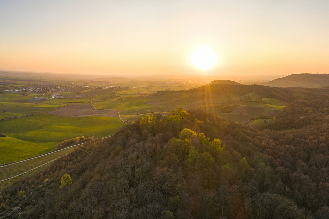 SchloÃŸberg near Markt Einersheim in the evening light, Kitzingen, Lower Franconia, Franconia, Bavaria, Germany, Europe