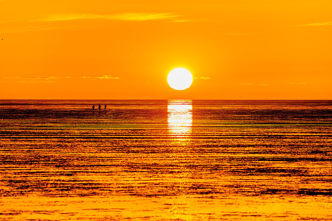 Sunset at the North Sea, Dorum, Lower Saxony, Germany