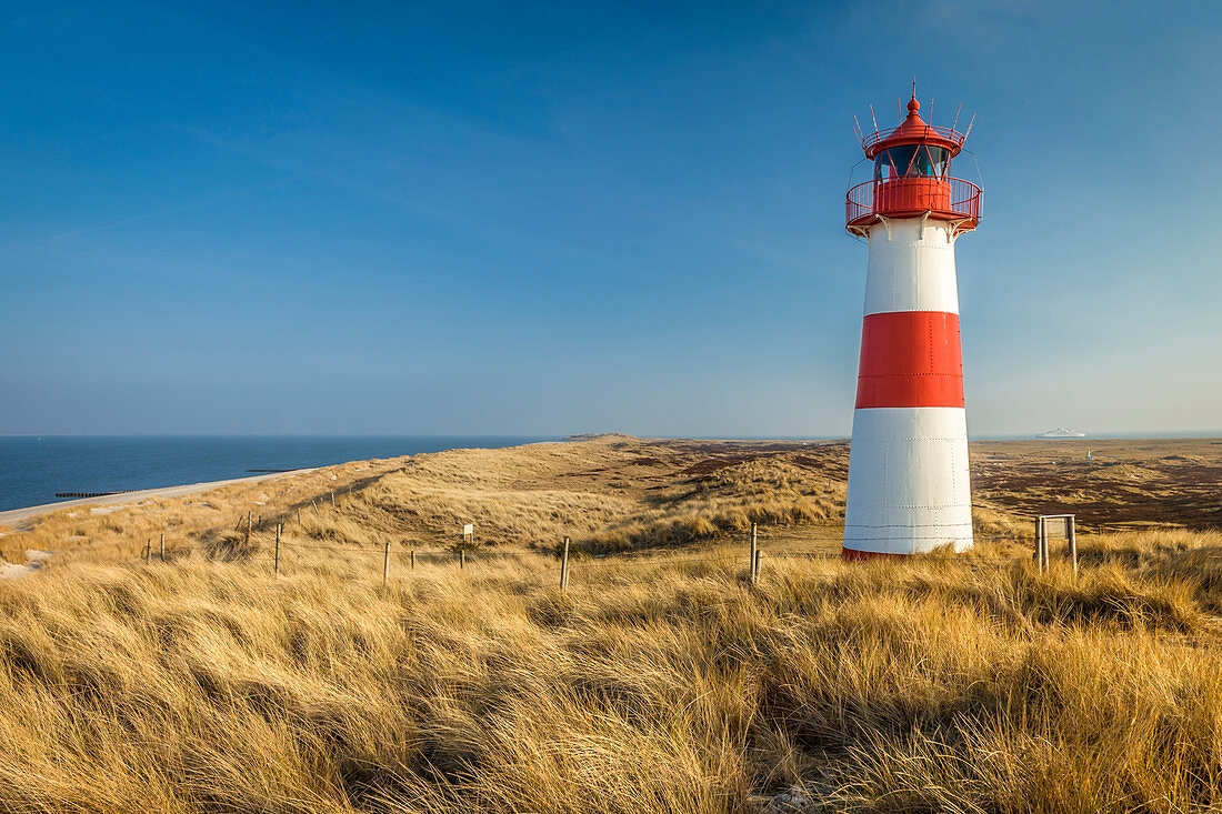 Leuchtturm List-Ost auf der Ellenbogen-Halbinsel, Sylt, Schleswig-Holstein, Deutschland