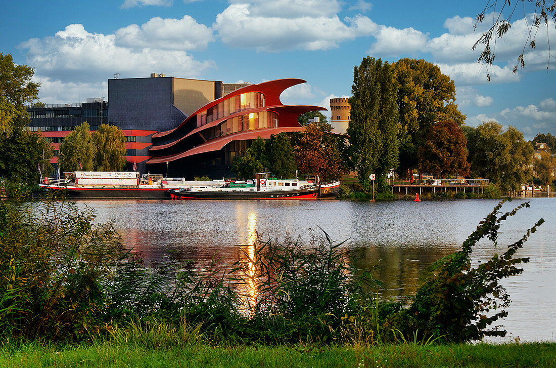 Tiefer See, Havel, Hans Otto Theather, Kulturstandort Schiffbauergasse, Potsdam, Land Brandenburg, Deutschland