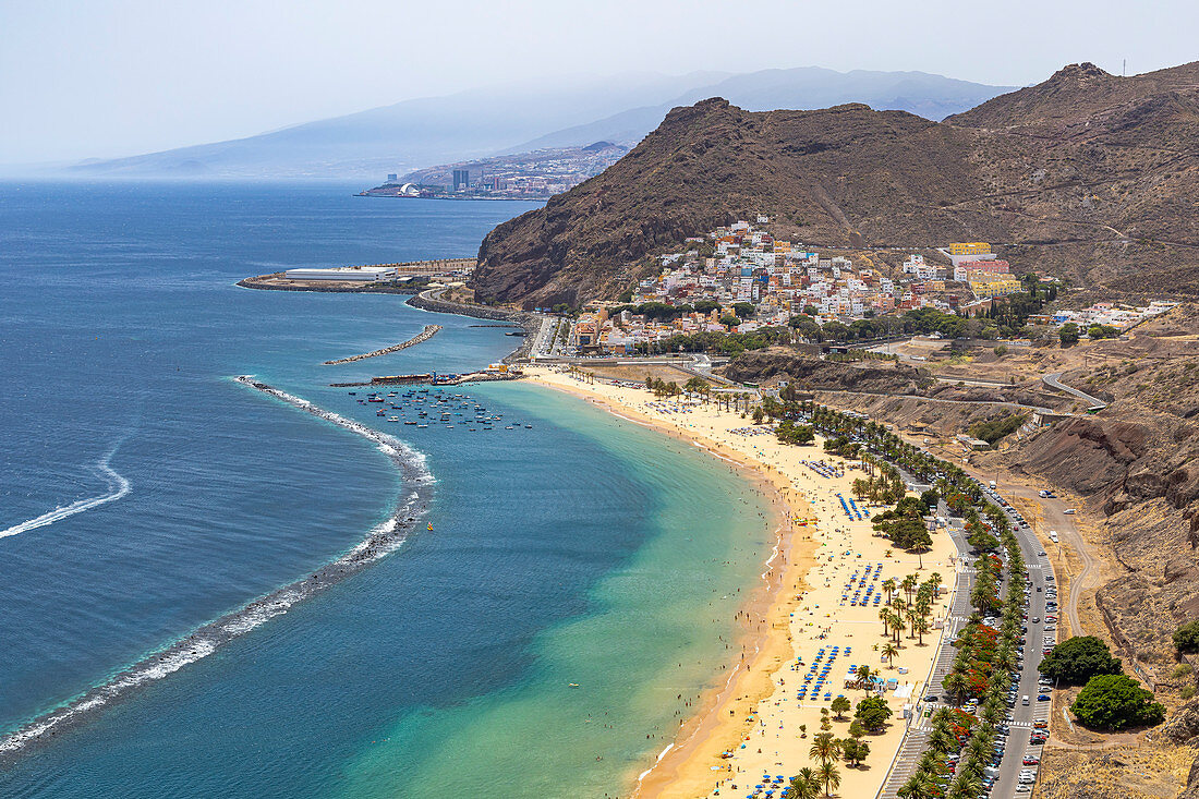 View of &quot;Playa de las Teresitas&quot; - popular beach in the northeast of Tenerife, Spain