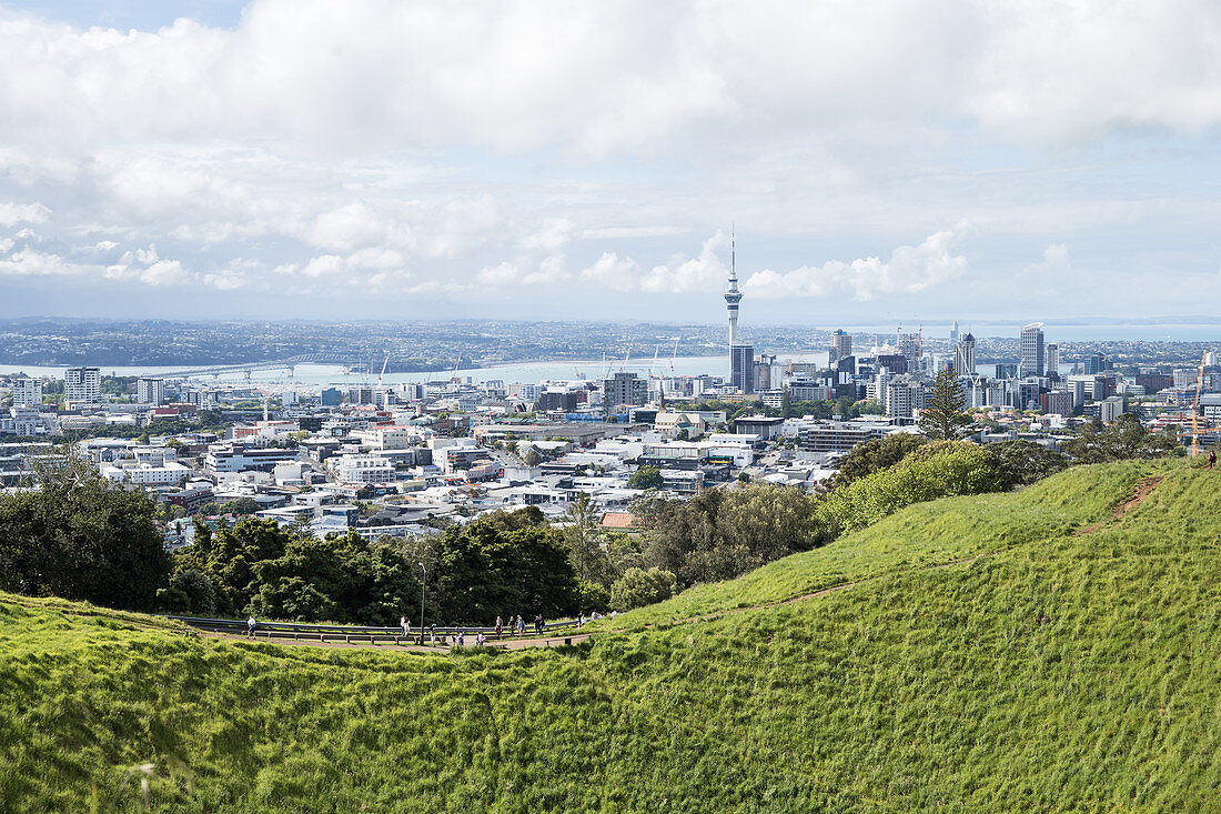 Mount Eden ist ein inaktiver Vulkan in Auckland, Neuseeland