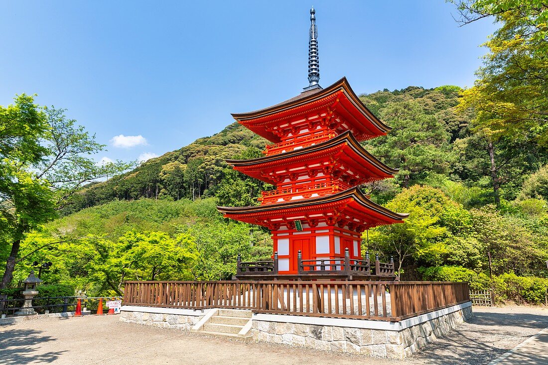 Kyoto Japan. Kiyomizu dera shrine. Koyasu Pagoda
