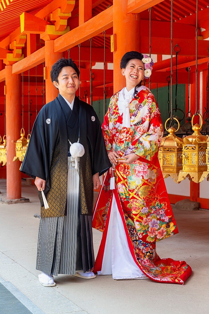 Nara, Japan, Hochzeitszeremonie im Yakushi-ji Tempel