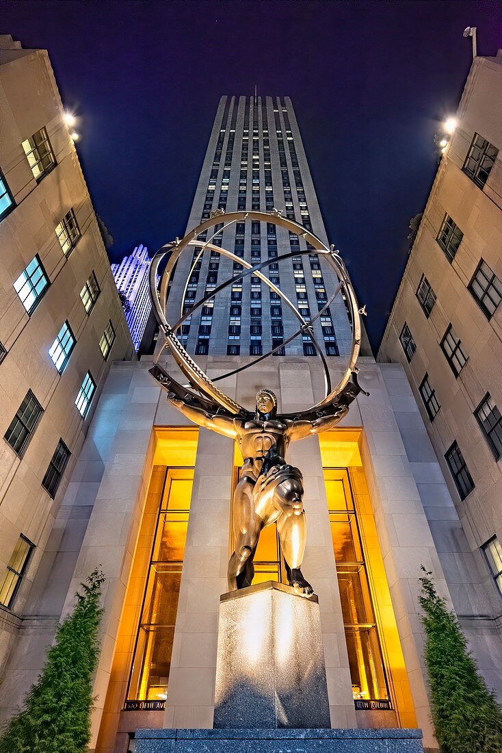 New York, Manhattan, Atlas-Statue im Rockfeller Center