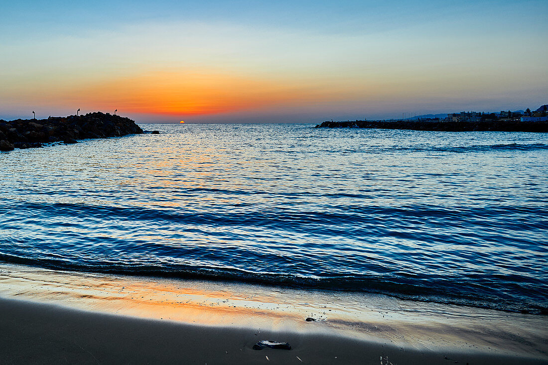 Sonnenaufgang bei Heraklion, Kreta, Griechenland