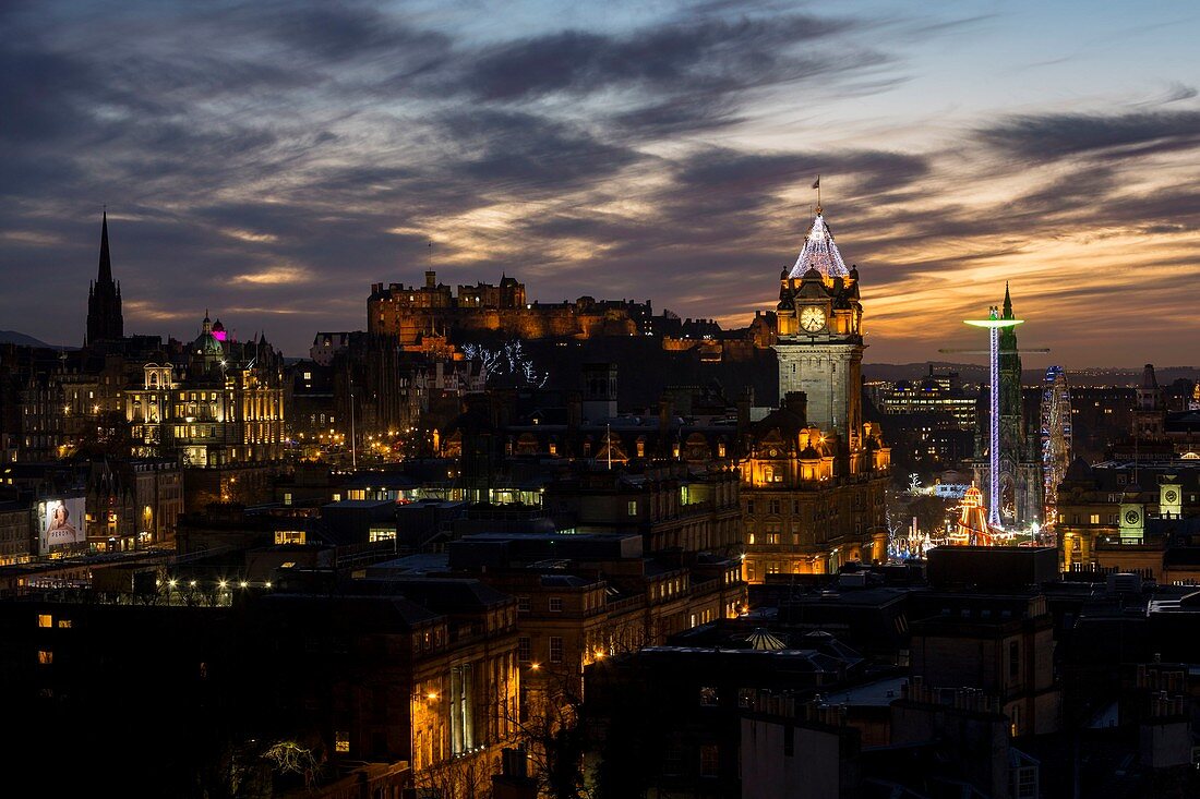 Vereinigtes Königreich, Schottland, Edinburgh, Weltkulturerbe, die Burg und der Balmoral Tower