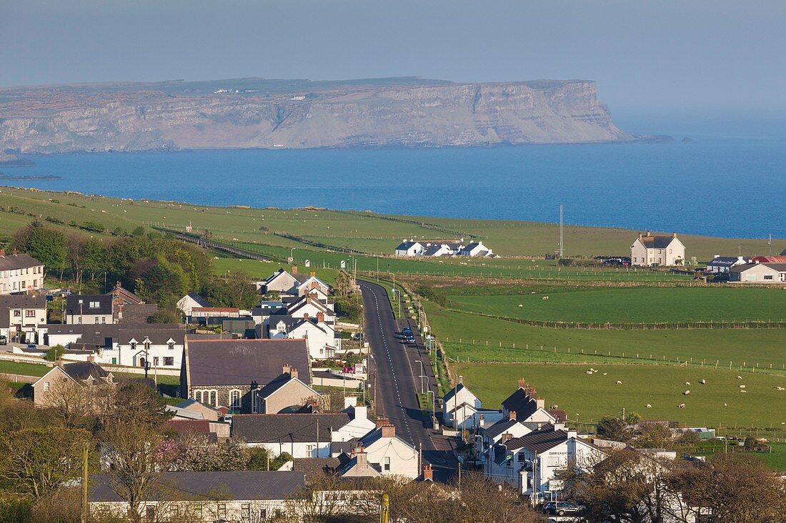 United Kingdom, Northern Ireland, County Antrim, Ballintoy, elevated town view