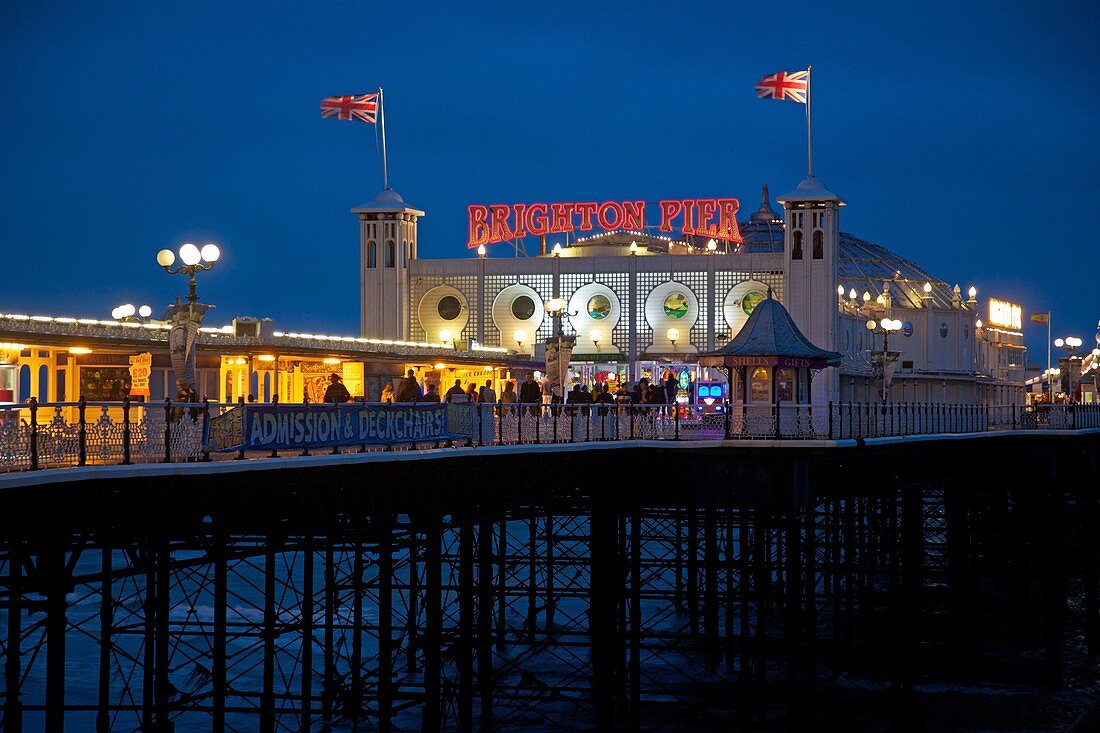 United Kingdom, Sussex, Brighton, Brighton pier by night
