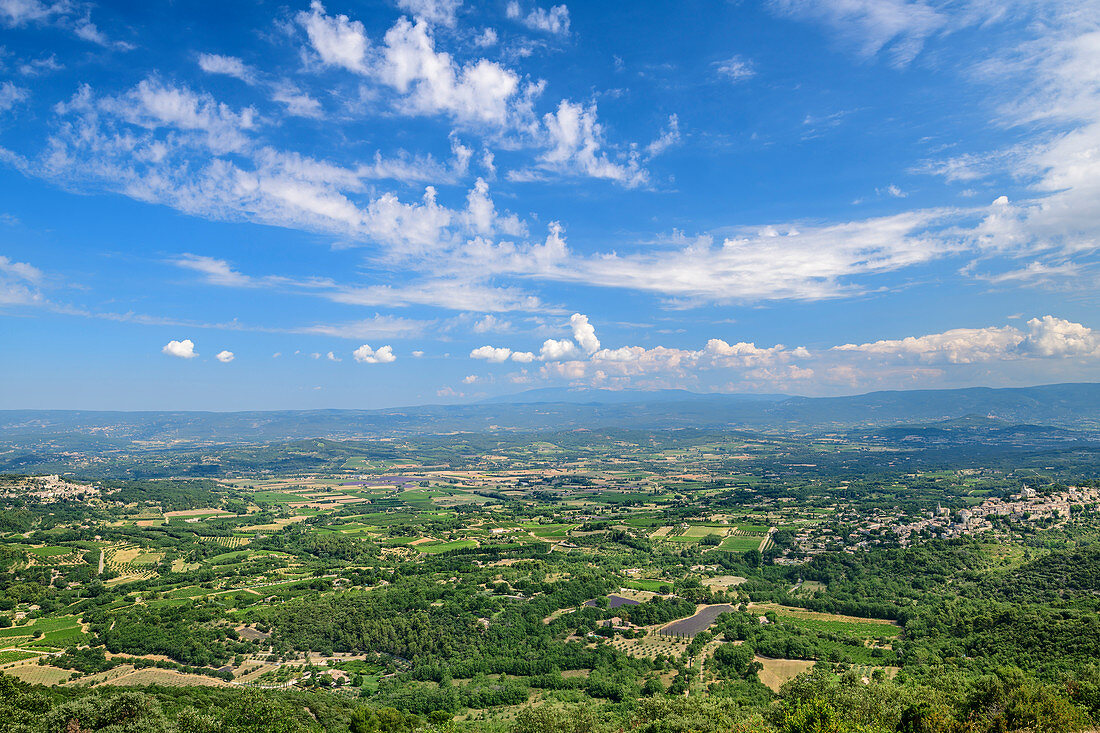 Deep view of La Coste and Bonnieux, from the Petit Luberon, Luberon Natural Park, Vaucluse, Provence-Alpes-Cote d´Azur, France