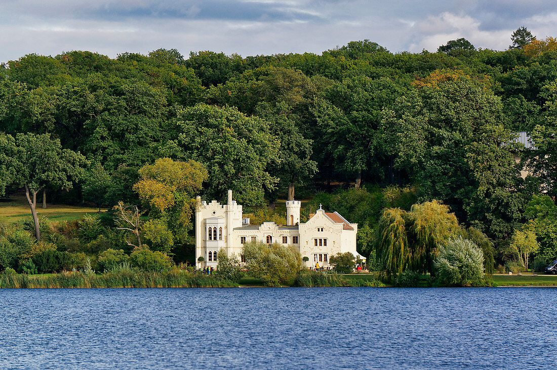 Havel, Tiefer See, Small Castle, Babelsberger Park, Potsdam, Brandenburg State, Germany