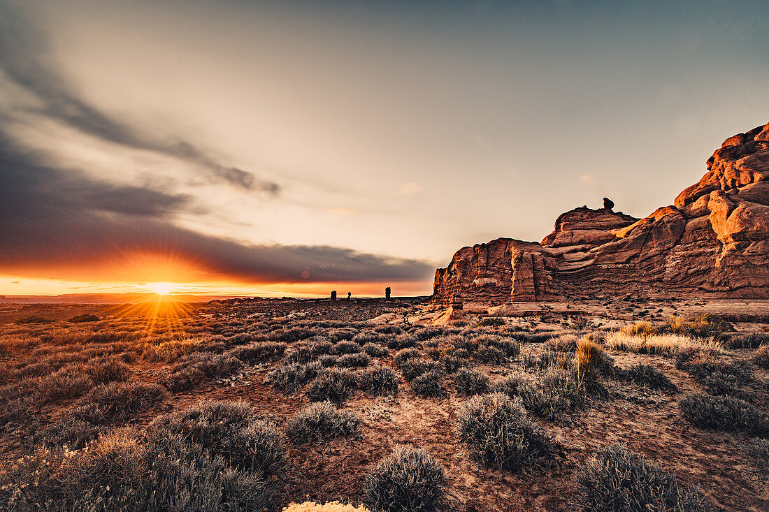 Sonnenuntergang im Arches Nationalpark, Utah, USA, Nordamerika