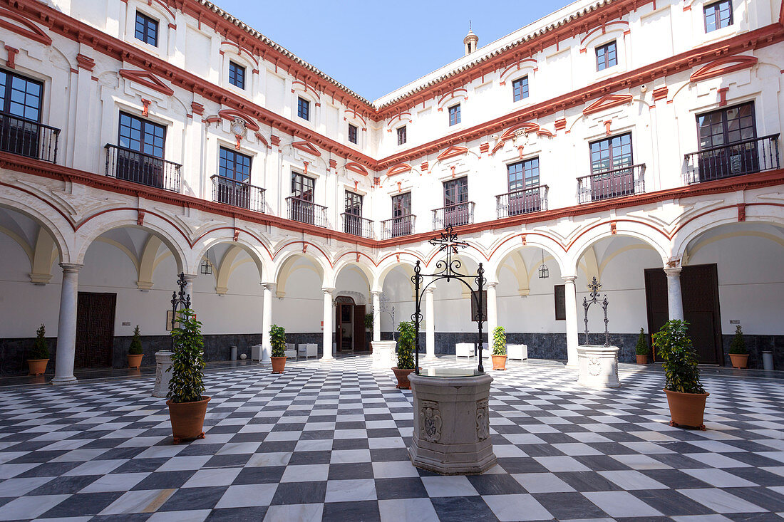 The court of Cadìz Convent, Hotel Convento Cadìz, Cádiz, province of Cádiz, Andalusia, Spain