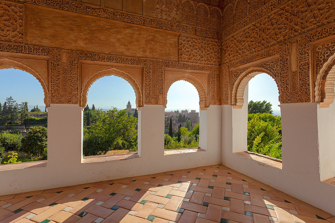 Arched windows in Generalife Palace, Granada, province of Granada, Andalusia, Spain