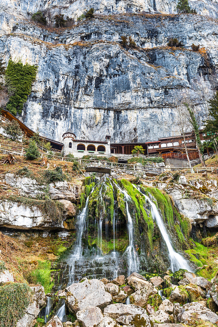 St Beatus Waterfall, Beatenberg, Canton of Bern, Switzerland, Europe.