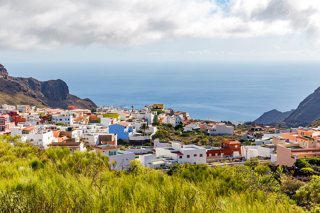 Spain,Canary Islands,Tenerife,view of the village of Tamaimo