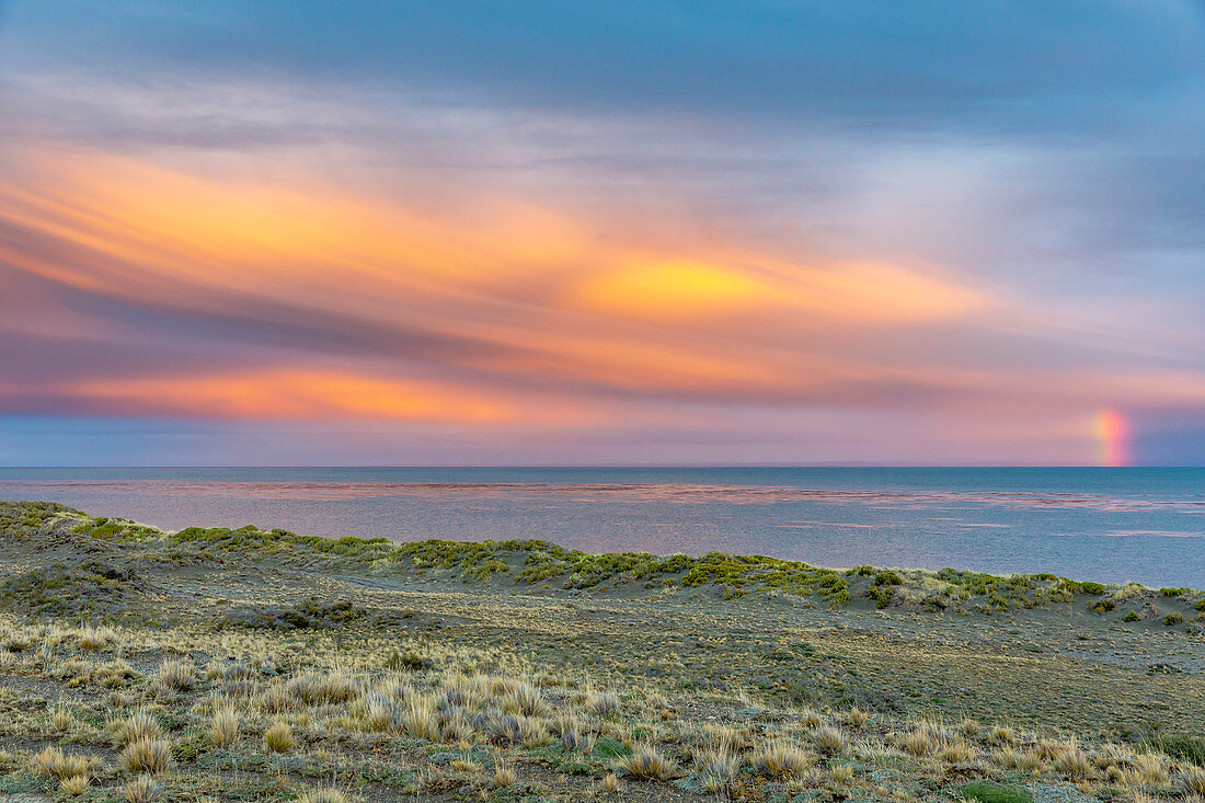 Chilenischer Teil von Patagonien, Magallenes und die chilenische Antarktis, Sonnenuntergang auf dem Weg nach Punta Arenas