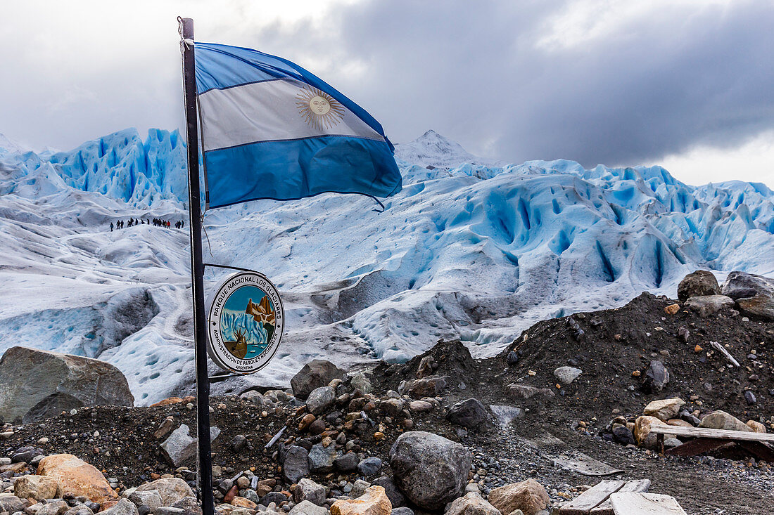 Argentina,Patagonia,Santa Cruz province,Los Glaciares National Park,hikers on the Perito Moreno glacier