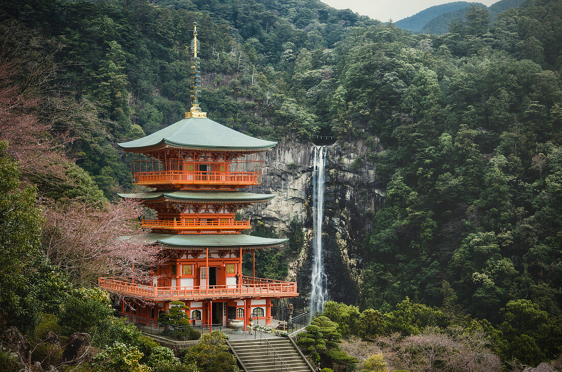 Nachi falls and pagoda, Nachisan, Japan