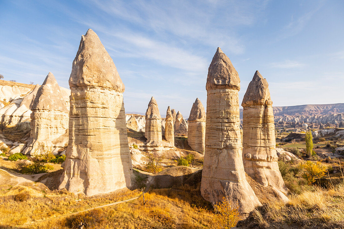 Die Tuffsteinformationen, genannt Feenkamine in Göreme, Distrikt Kaisery, Anatolien, Türkei.