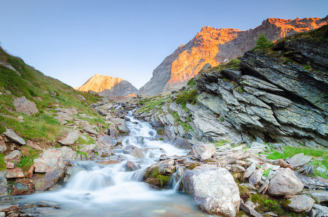 Sonnenuntergang in Vallon de Bouque, Valgrisenche, Aostatal, italienische Alpen, Italien