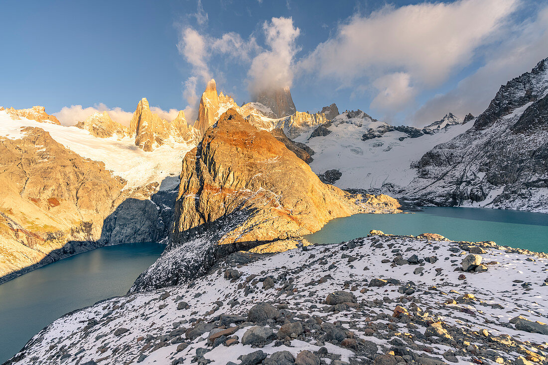 Fitz Roy Gebirge am Morgen an der Laguna Los Tres, El Chalten, Provinz Santa Cruz, Argentinien