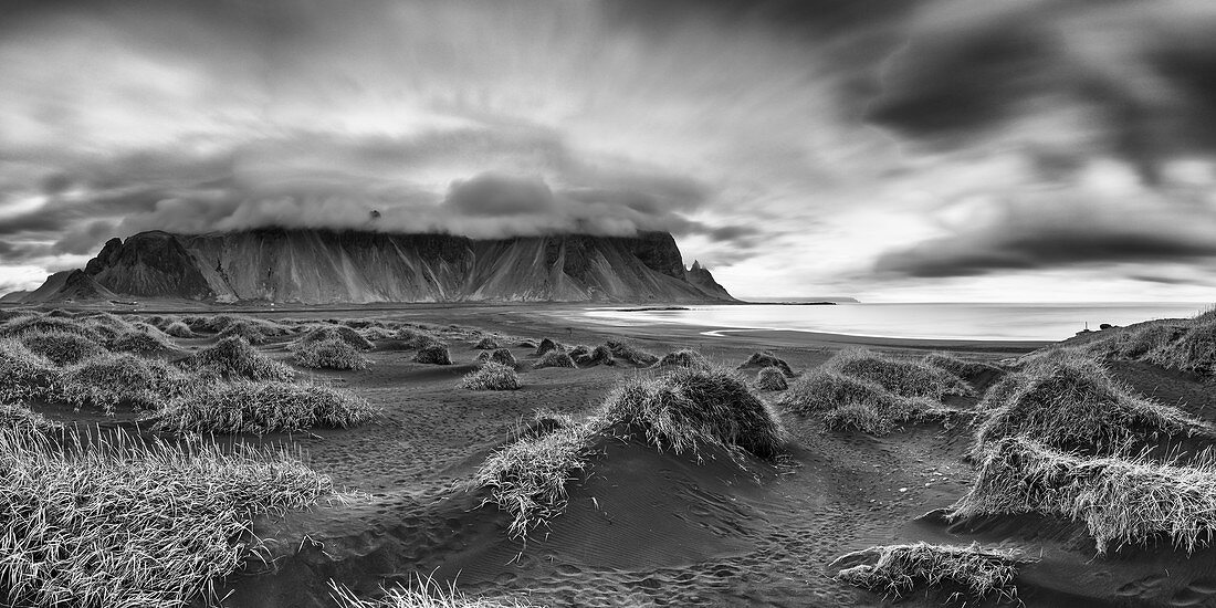 Vestrahorn mountain and the black sand dunes (Stokksnes Penisula, Hofn, Eastern Region, Iceland, Europe)