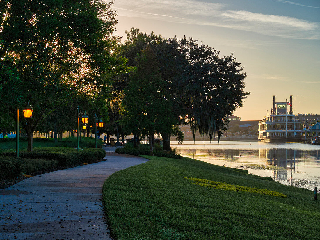 USA, Florida, Orlando, Sonnenaufgang