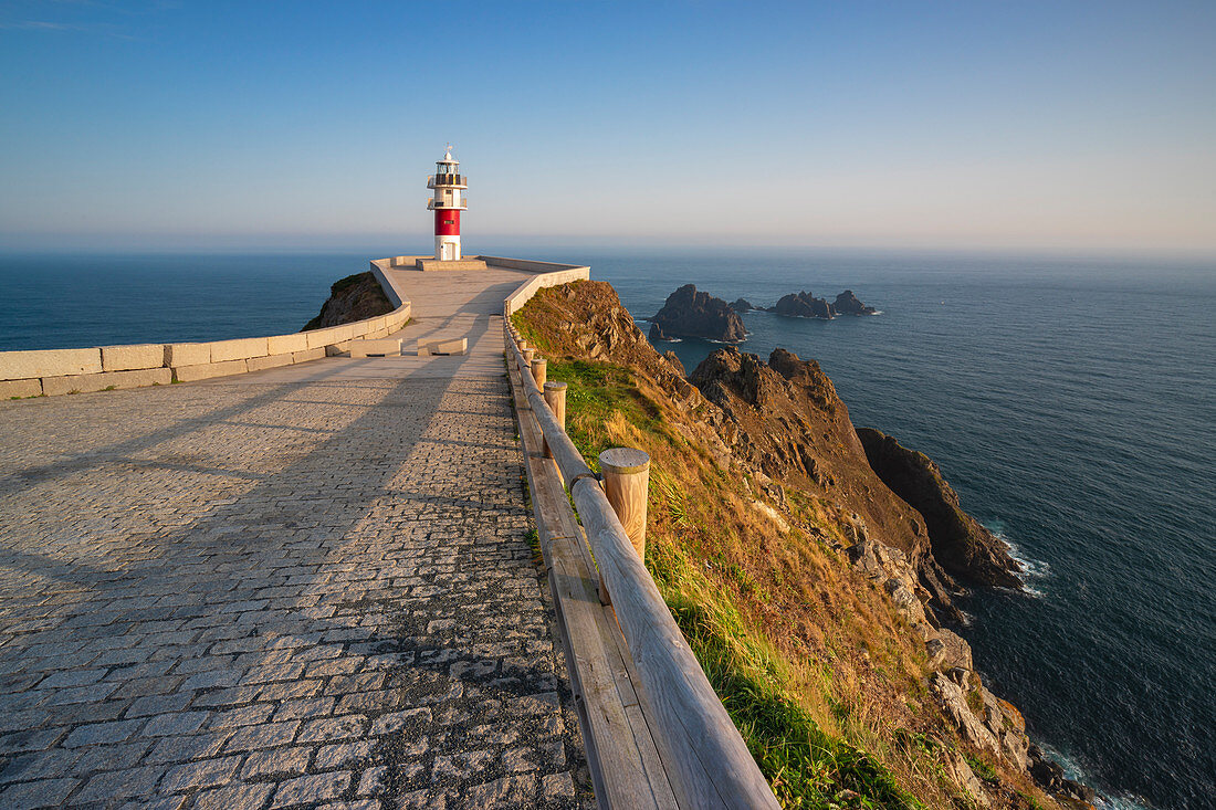 Cabo Ortegal and its lighthouse at sunrise, Cariño, Coruña, Galicia, Spain, Iberina Peninsula, Western Europe