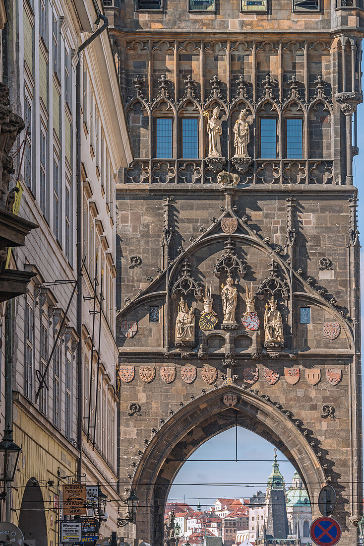 Die Karlsbrücke ist ein gotisches Denkmal in Prag, Tschechische Republik.