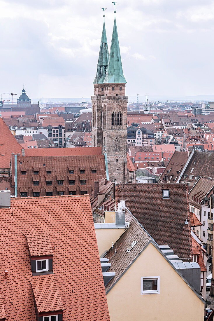 Blick auf die Nürnberger Altstadt vom Kaiserschloss, Bayern, Deutschland