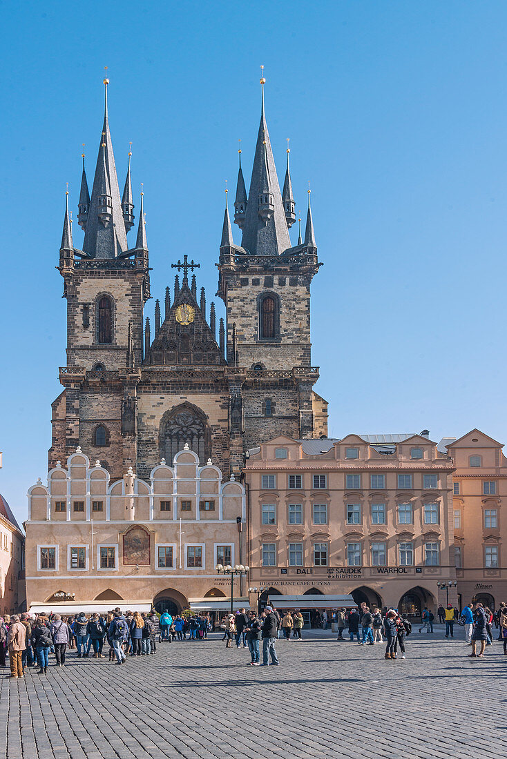 Die Nikolaikirche ist eine spätgotische und barocke Kirche in der Prager Altstadt, Tschechische Republik.