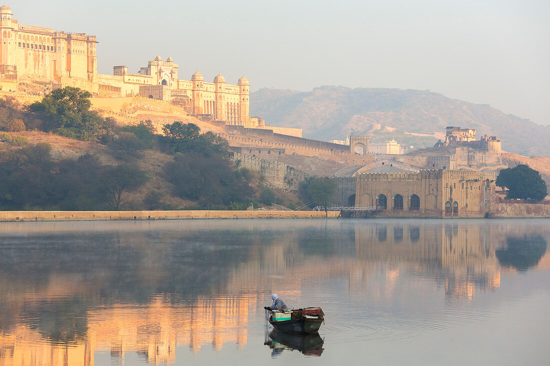 Fischer am frühen Morgen, Amber Fort, Jaipur, Rajasthan, Indien