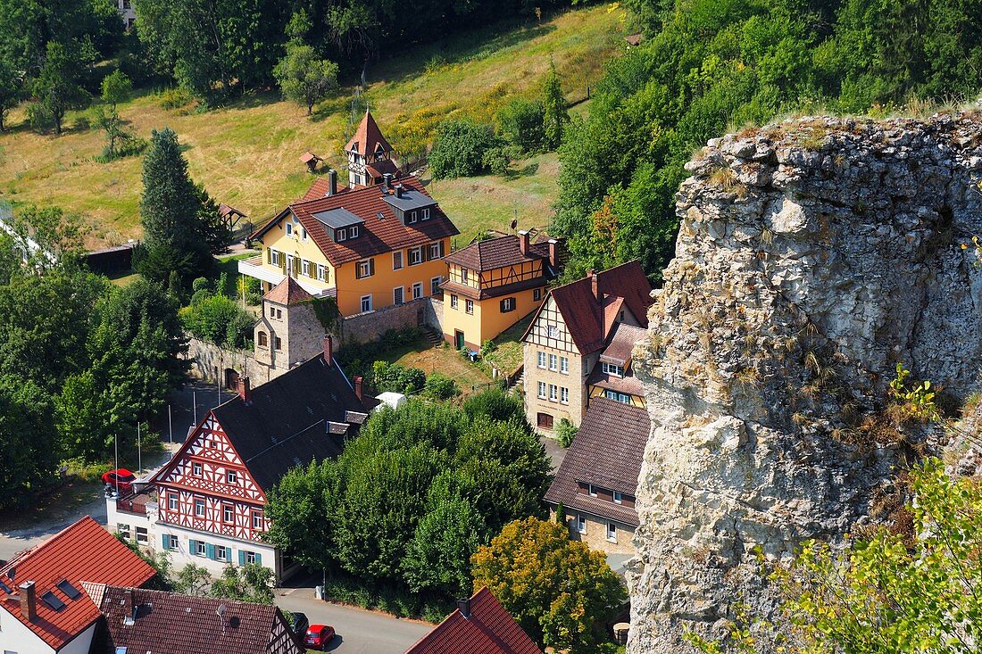 Streitberg im Wisenttal, Fachwerkhäuser, Felsen, Dorf, Häuser, Fränkische Schweiz, Ober-Franken, Bayern, Deutschland